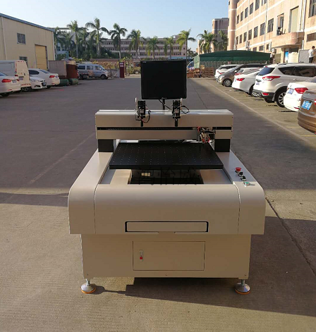 异形玻璃切割机的制作方法有何特点?